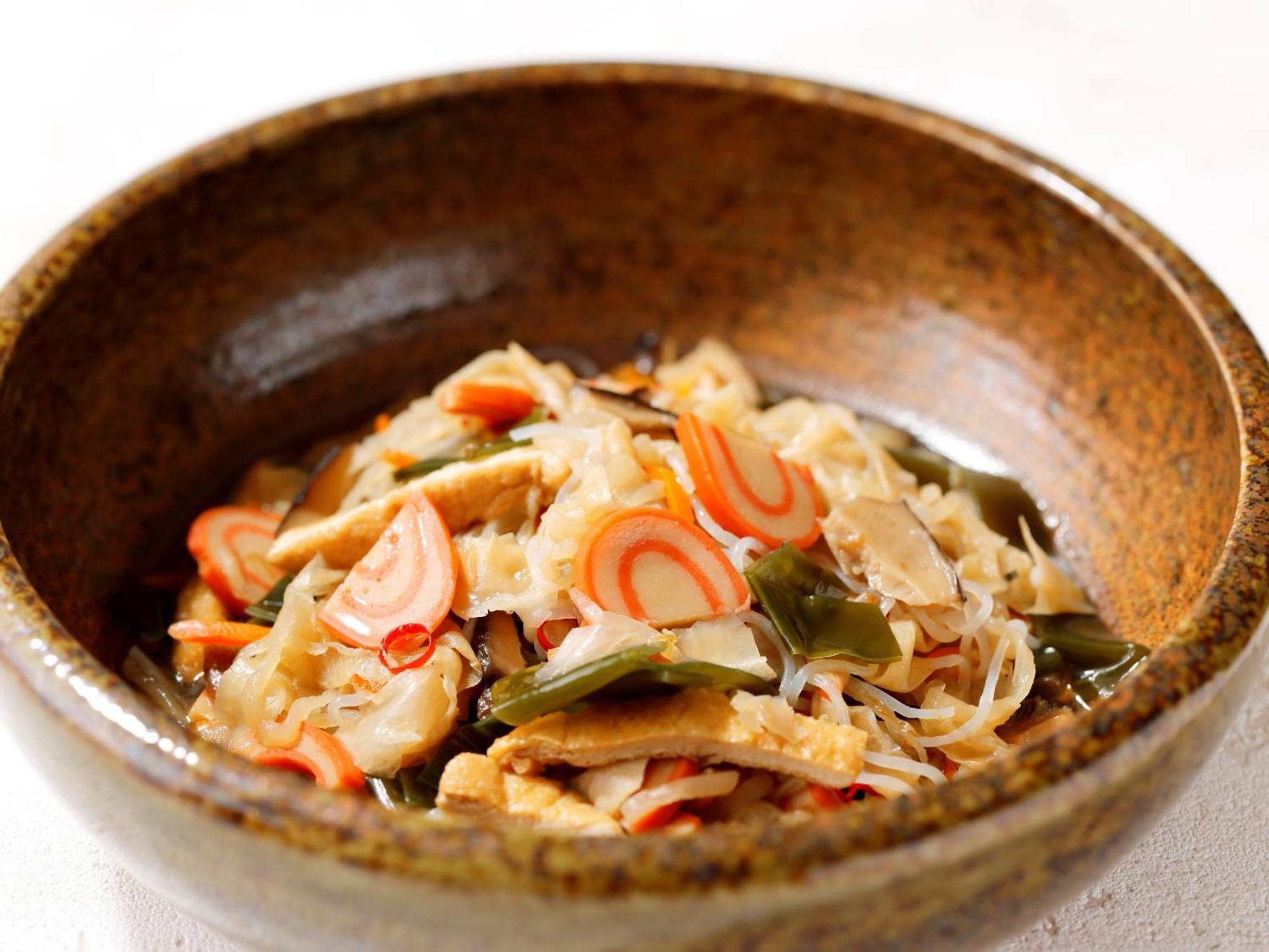 Kanazawa Hakuchoro Hotel Sanraku Bagian luar foto A bowl of kimchi